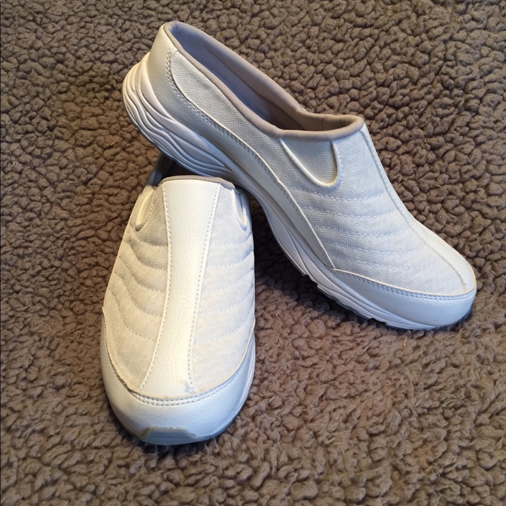 Athletic Works with Memory Foam size9.5